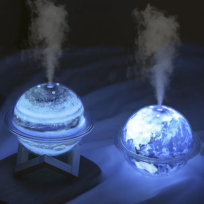 Máy phun sương kiêm đèn ngủ quả cầu Trái đất