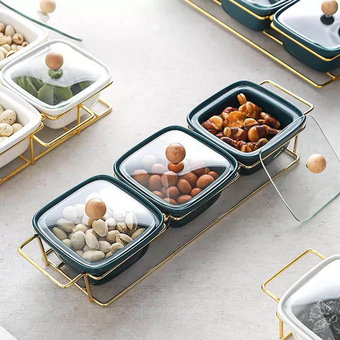 Khay mứt, hạt hũ vuông xanh nắp trong suốt